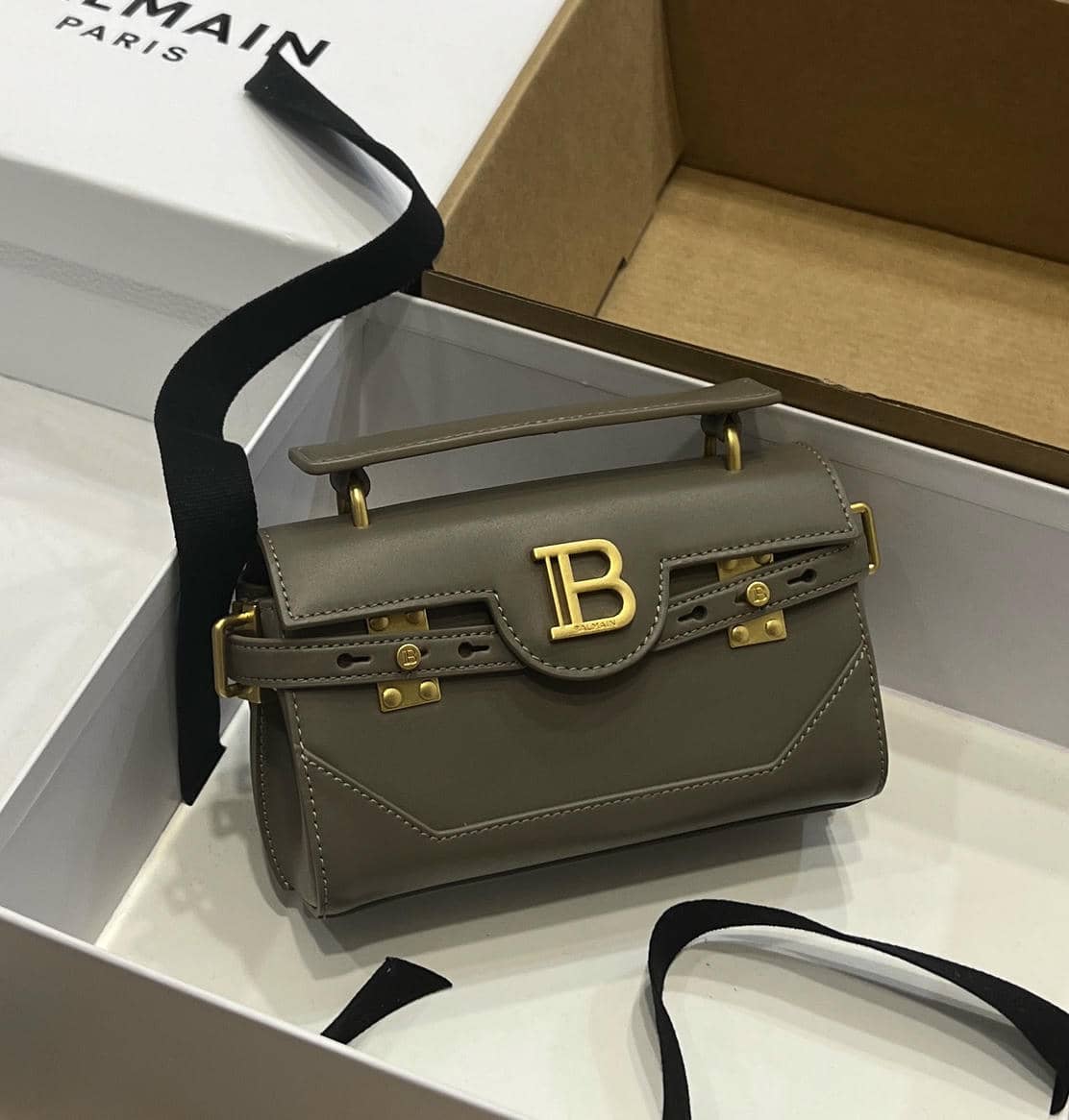 000104 Balmain Bag